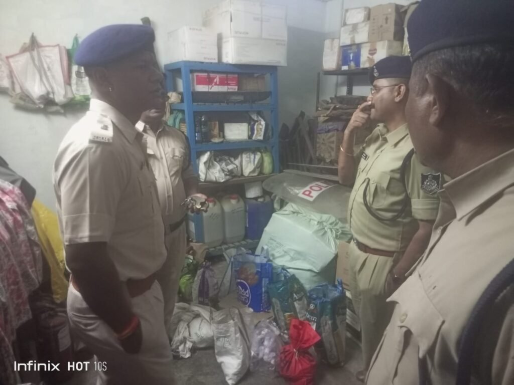 अतिरिक्त पुलिस अधीक्षक (ग्रामीण) द्वारा थाना हरसूद का आकस्मिक निरीक्षण**