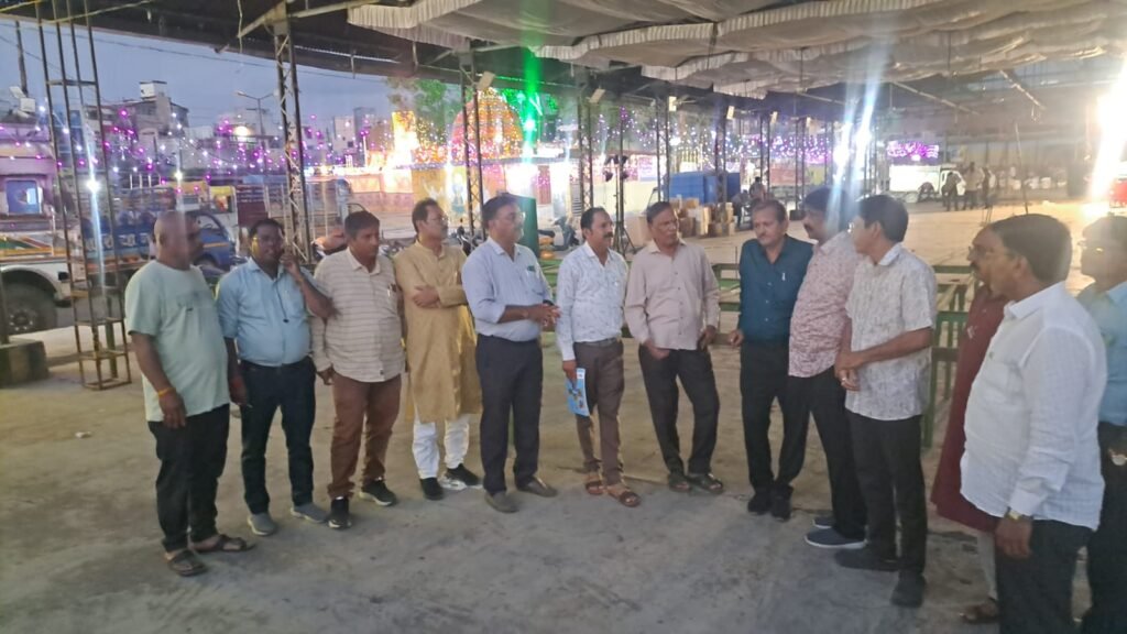 आज तुलसी पुण्यतिथि उत्सव समिति का विराट कवि सम्मेलन कवि सम्मेलन अनाज मंडी प्रांगण में