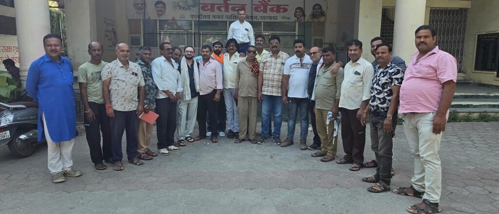 खण्डवा ऑटो यूनियन समिति की बैठक संपन्न