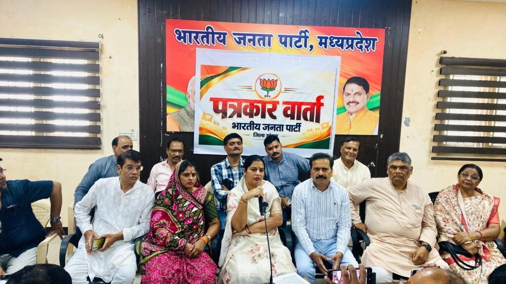 SIR को लेकर कांग्रेस के प्रचार पर भाजपा का पलटवार, महापौर अमृता यादव बोलीं- जनता के सामने तथ्य स्पष्ट करना जरूरी
