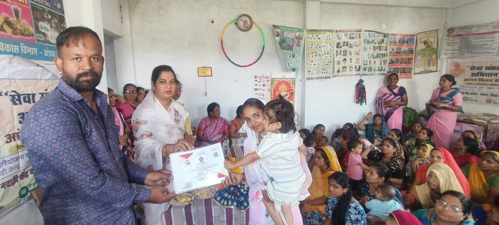 सेवा संकल्प अभियान के तहत आँगन मिलन समारोह में महापौर अमृता यादव ने महिलाओं से किया संवाद