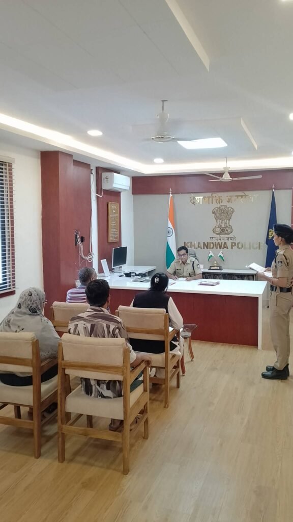 जनसुनवाई — जन हेतु, जन सेतु लगातार जनसुनवाई से पुलिस के प्रति मजबूत हो रहा जनता का विश्वास