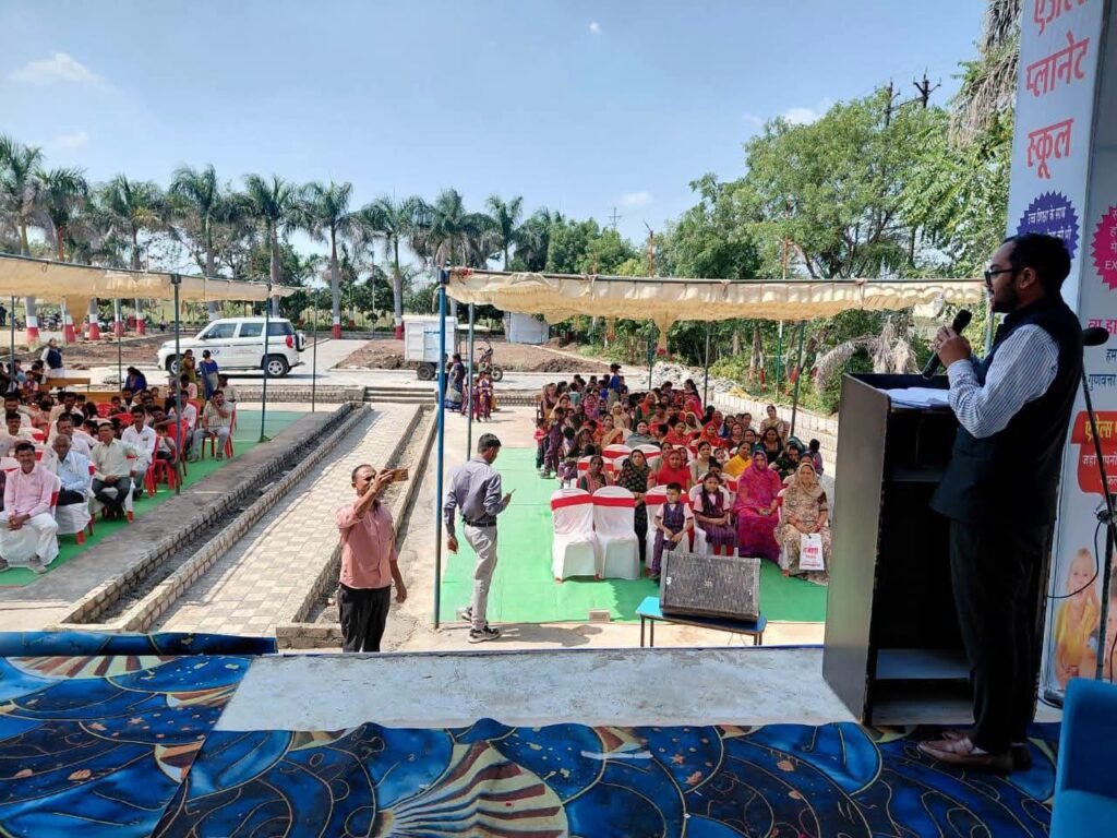 एंजेल प्लेनेट व सांदीपनी स्कूल, तहसील पंधाना जिला खण्डवा में विधिक साक्षरता शिविर का आयोजन