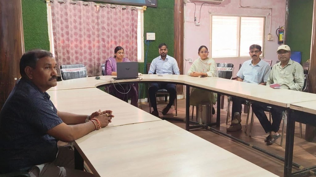 स्थानीय नागरिकों से चर्चा कर उनकी समस्या का निराकरण किया जाएगा, प्रयास जारी