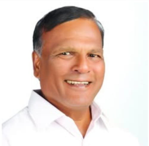 मायुस होकर 24 साल पुराना बीएसएनएल का साथ छूटा, नेटवर्क की परेशानी ने जियो की ओर मोड़ा।