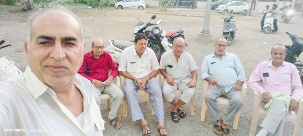 *पितृ मोक्ष अमावस्या पर सिंधी समाज की मातृशक्ति ने किया दीप प्रवाह*