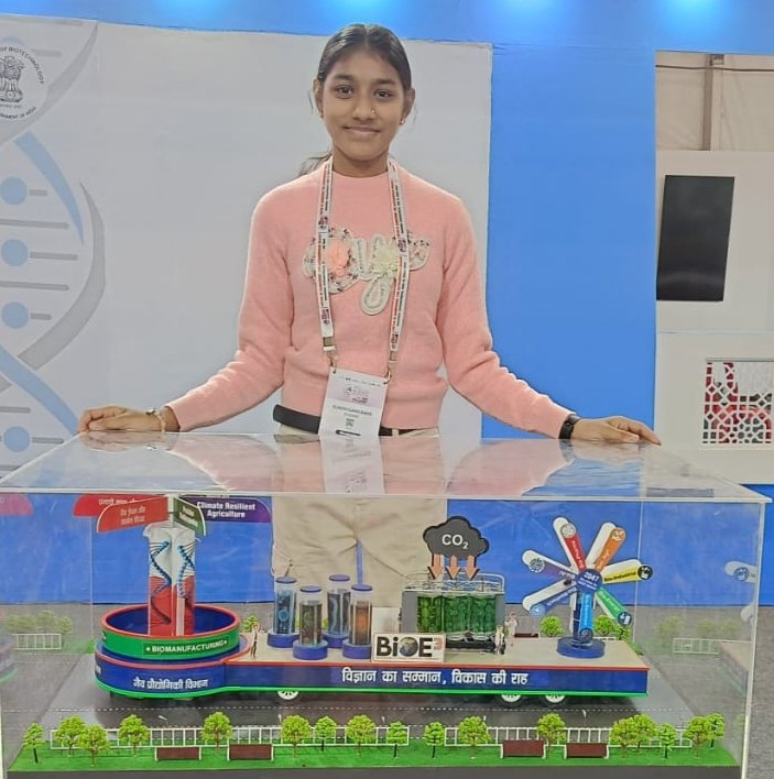 विज्ञान मंथन यात्रा के लिए रुस्तमपुर स्कूल की छह छात्राओं का चयन।