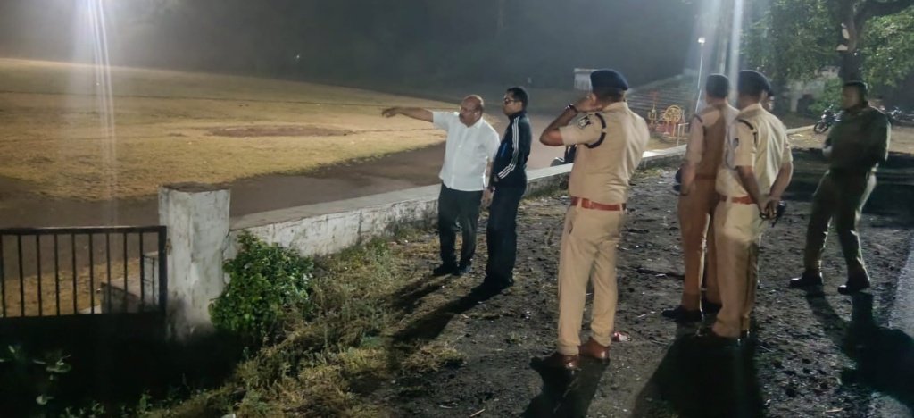 विजयादशमी पर्व को लेकर पुलिस अधीक्षक श्री अगम जैन ने रावण दहन स्थलों का किया निरीक्षण*