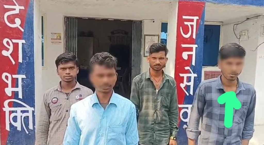 खण्डवा पुलिस बनी मानसिक रूप से कमजोर युवक का सहारा, परिजनों को तलाश कर मिलवाया*